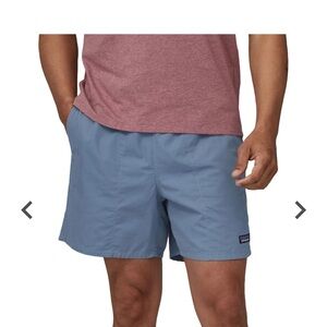 Patagonia Men’s Funhoggers Shorts NWT Size - Large Color - Light Plume Grey